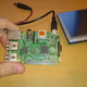 Imagen para el artículo titulado Cómo construir una mini recreativa portátil con la Raspberry Pi 2
